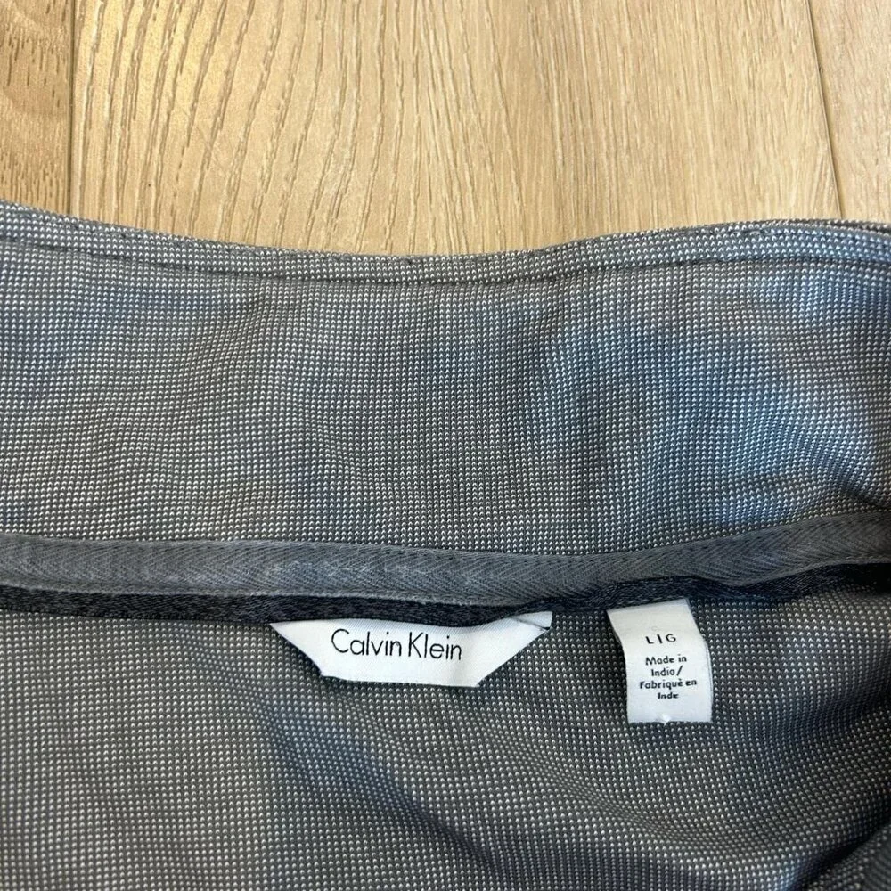 Calvin Klein Long Sleeve Pullover - L - Picture 2 of 4